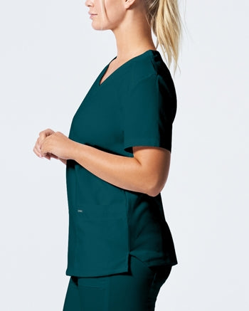 Landau - ProFlex Women's 3-Pocket V-Neck Scrub Top. LT105