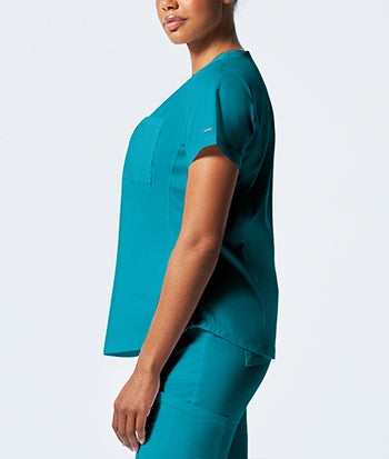 Landau - ProFlex Women's 2-Pocket V-Neck Scrub Top. LT107