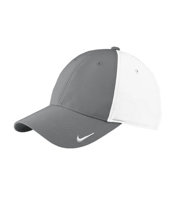 Nike - Dri-FIT Legacy Cap. NKFB6447