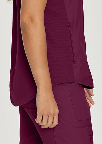 Landau - Forward Women's 2-Pocket V-Neck Scrub Top. LT101