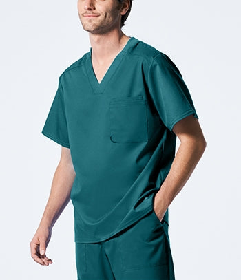 Landau - ProFlex Men's 2-Pocket V-Neck Scrub Top. LT108