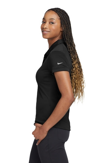 Nike - Ladies Dri-FIT Players Modern Fit Polo. 811807