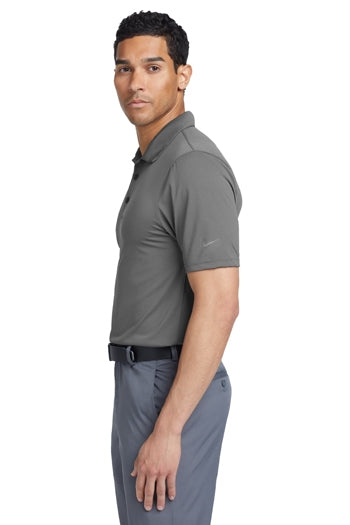 Nike - Dri-FIT Legacy Polo. 883681