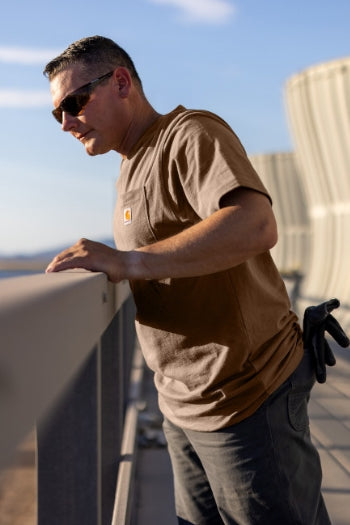 Carhartt - Men's Workwear Pocket Short Sleeve T-shirt (Tall). CTTK87