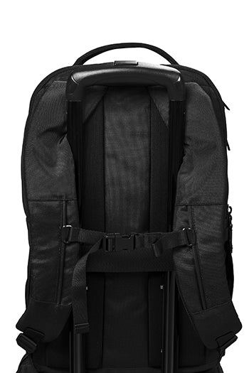 Mercer+Mettle® Pack. MMB200