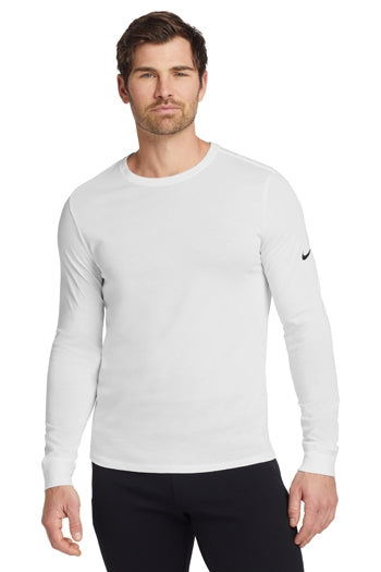 Nike - Dri-FIT Cotton/Poly Long Sleeve Tee. NKBQ5230