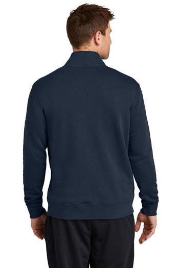 Nike - Club Fleece Sleeve Swoosh 1/2-Zip. NKDX6718