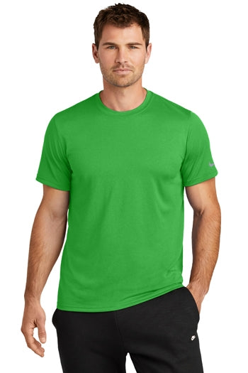 Nike - Swoosh Sleeve rLegend Tee. NKDX8730