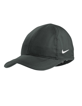 Nike - Dri-FIT Featherlight Performance Cap. NKFB5666