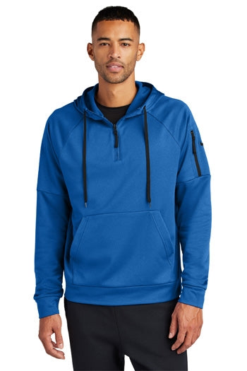 Nike - Therma-FIT Pocket 1/4-Zip Fleece Hoodie. NKFD9742