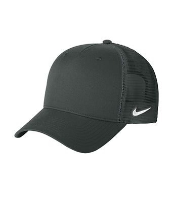 Nike - Snapback Mesh Trucker Cap. NKFN9893