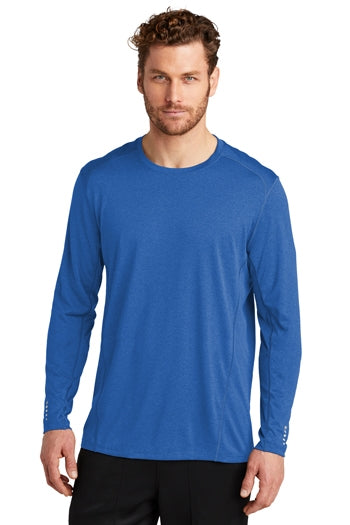 OGIO® - Long Sleeve Pulse Crew. OE321