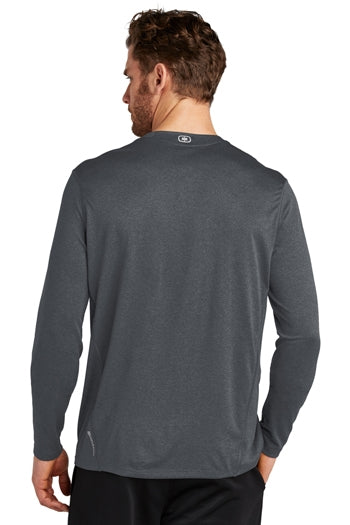 OGIO® - Long Sleeve Pulse Crew. OE321